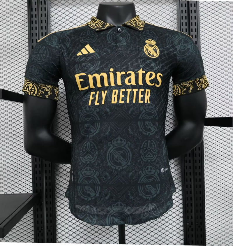 Camisola REAL MADRID EDIÇÃO LIMITADA PRETA 24/25 HOMEM (VERSÃO JOGADOR)